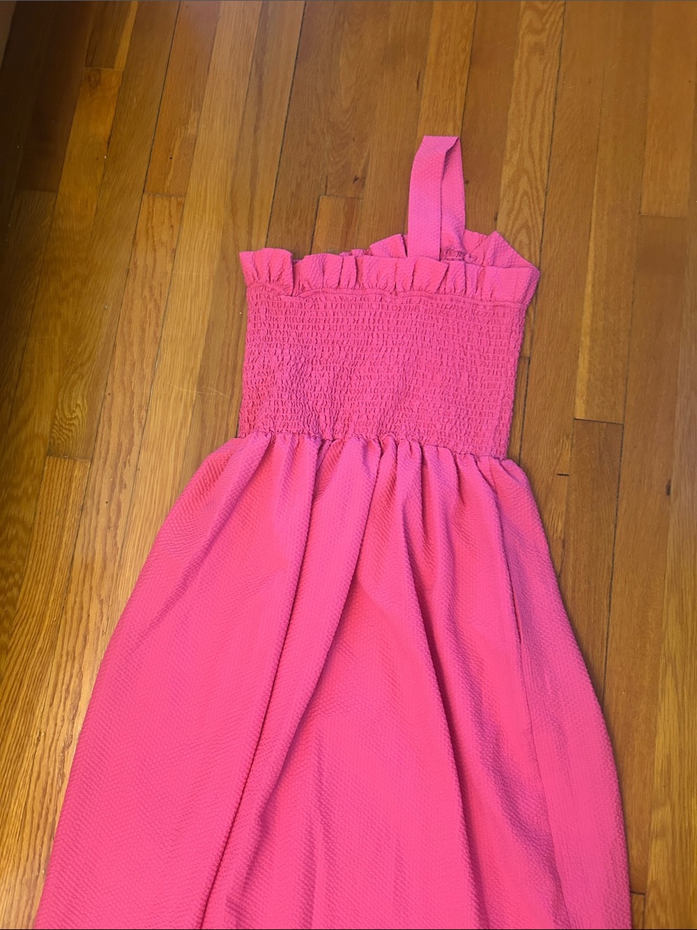 Wray Tracy dress in azalea pink medium one shoulder smocked - Picture 7 of 7